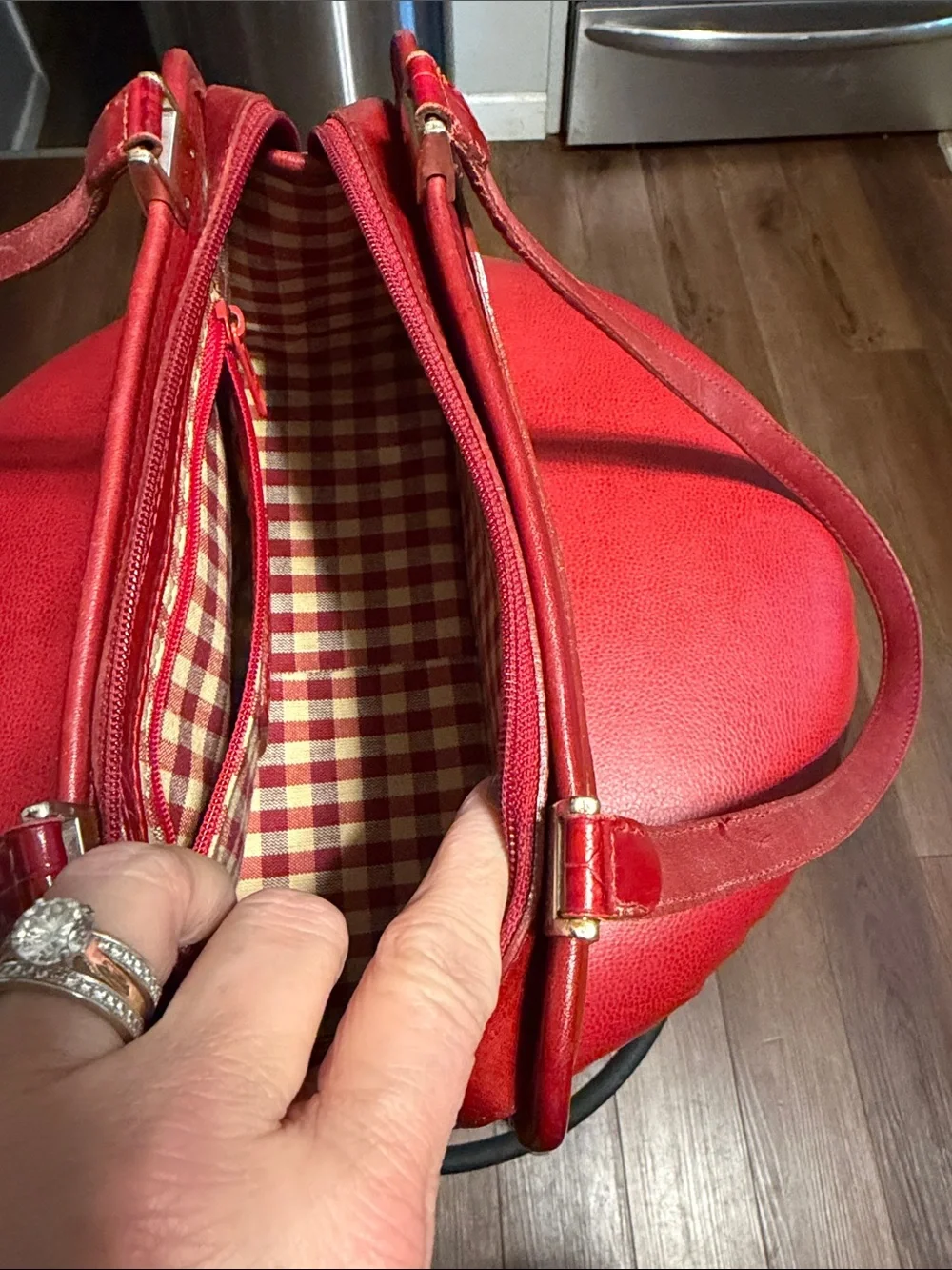 Like new Gorgeous Vintage Red handbag. Satchel.